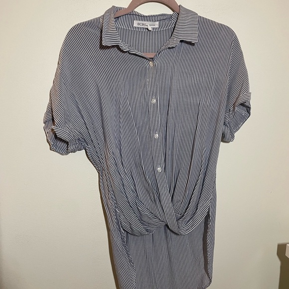 Black and White Striped Button-Up Shirt - Size XS - Picture 1 of 3